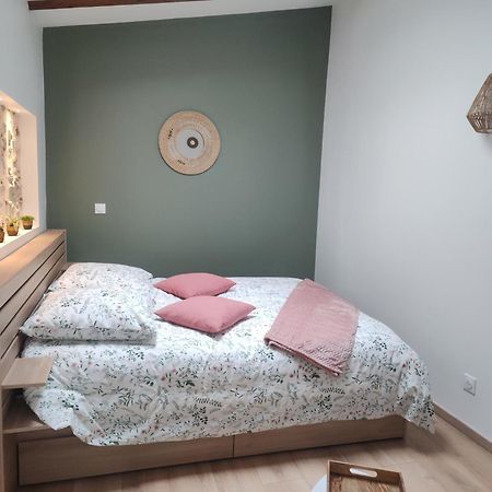 Bed and Breakfast Chez Peggy Jouarre Exterior foto